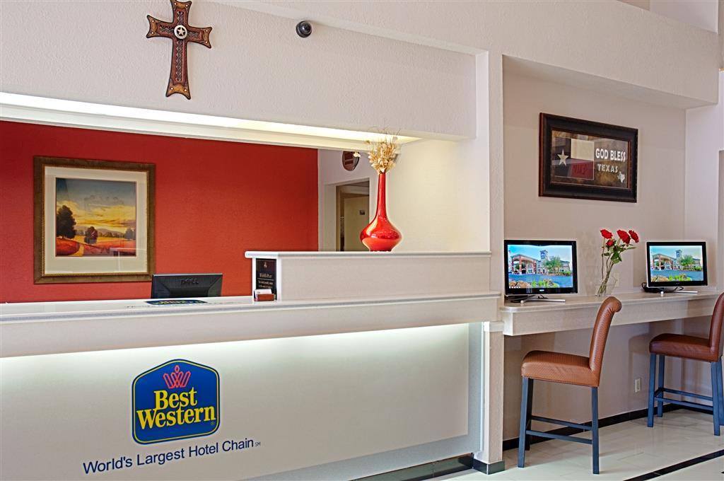 Best Windsor Inn Lubbock Interiør billede